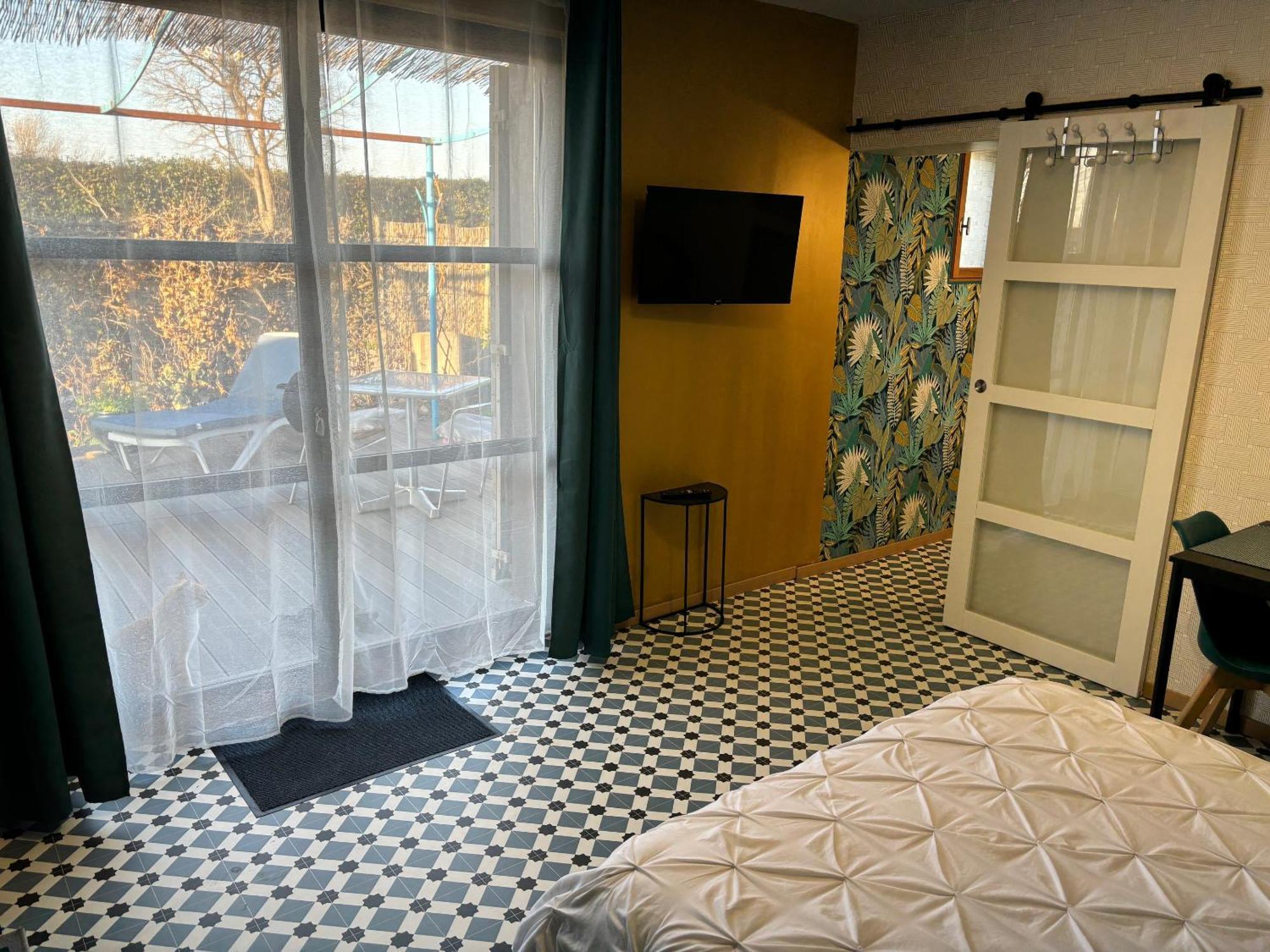 Studio Cocooning Leilighet Vauvert Eksteriør bilde